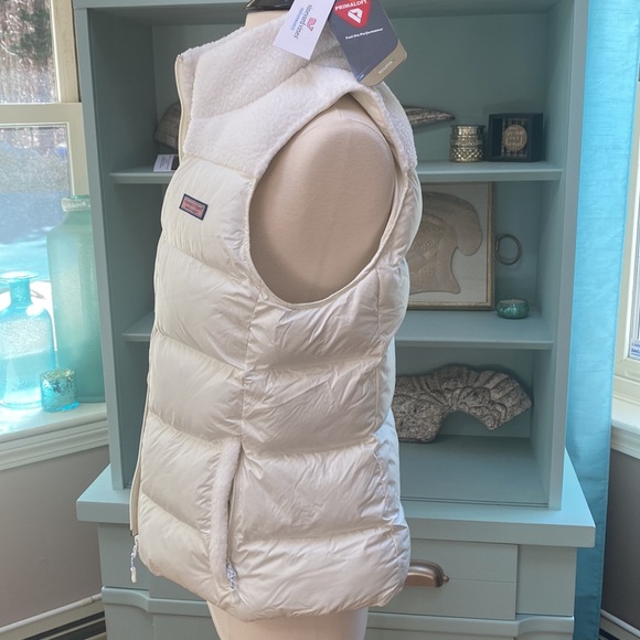 Vineyard Vines Quilted Sherpa Puffer Vest - Picture 12 of 13